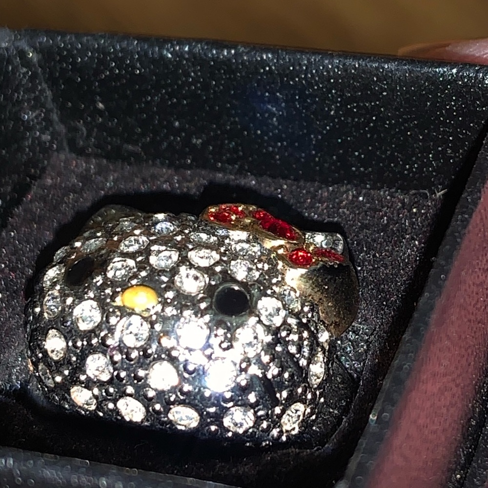 Hello Kitty by Sanrio Rhinestone Ring - Picture 9 of 11